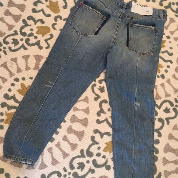πUrban Outfitters BDG Pocket Shift Boyfriend Jean - Picture 8 of 8